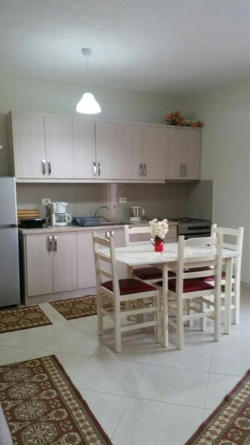 Christos Apartments Sarande Ngoại thất bức ảnh